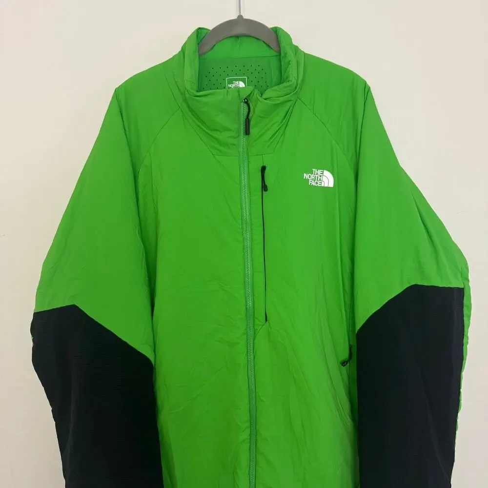The North Face Ventrix Jacket in Green/Black